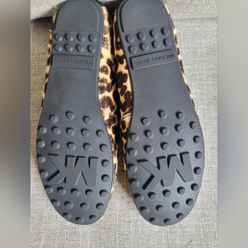 Michael Kors Leopard Daisy Moccasin Size 8M - Picture 4 of 6